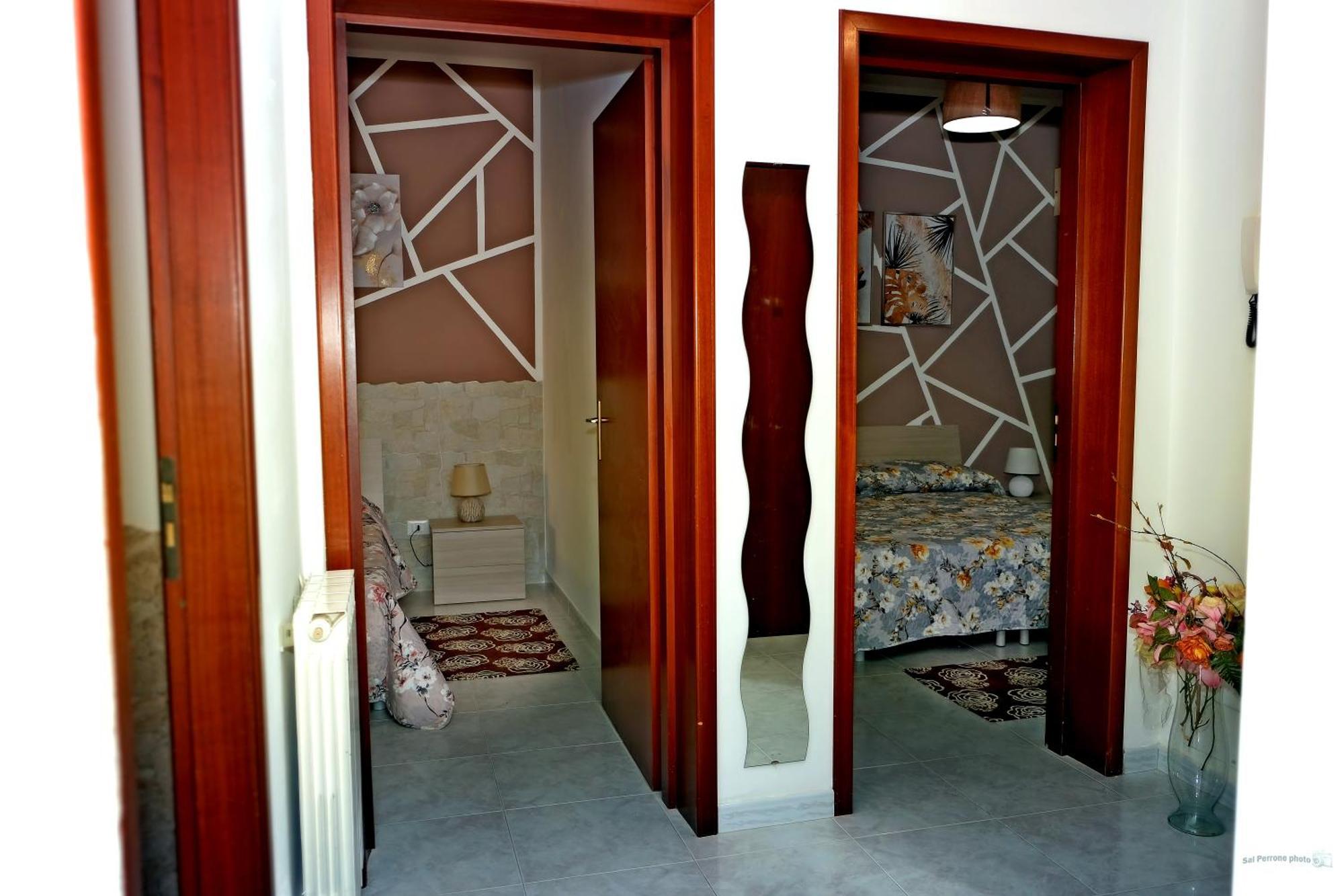 Da Giuseppe Apartments マツァーラ・デル・ヴァッロ エクステリア 写真