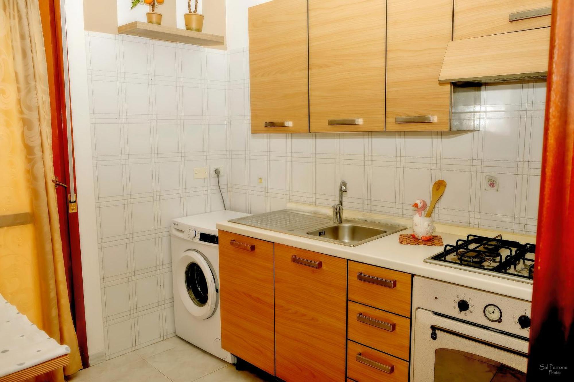 Da Giuseppe Apartments マツァーラ・デル・ヴァッロ エクステリア 写真